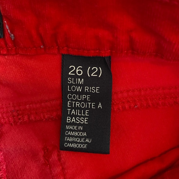 3 for $15! Bright Red Microcord skinny corduroy pants. Size 2 - Picture 3 of 10